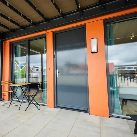 Apartment Cool 3 Bedroom Serviced 68m2