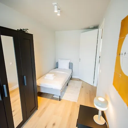 Cool 3 Bedroom Serviced 68m2 Apartment