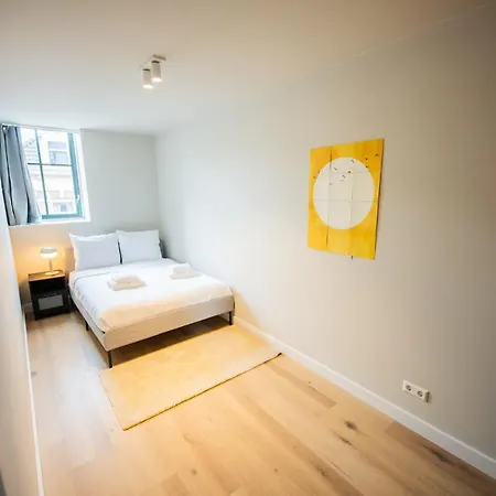 Apartment Cool 3 Bedroom Serviced 68m2 Rotterdam